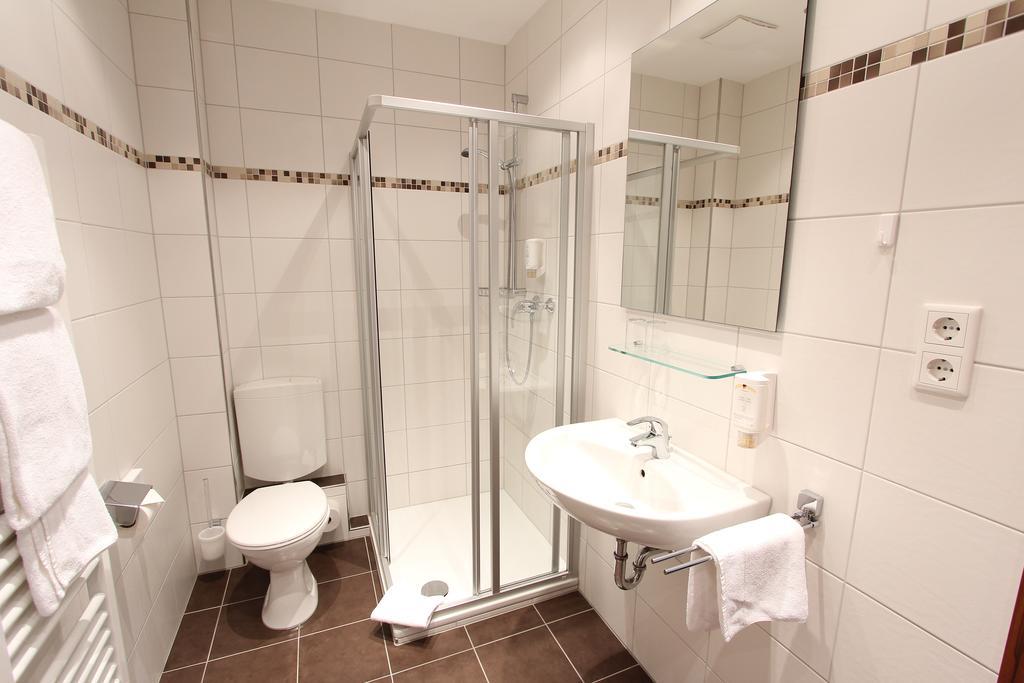 Akzent Hotel Jonathan Lippstadt Oda fotoğraf